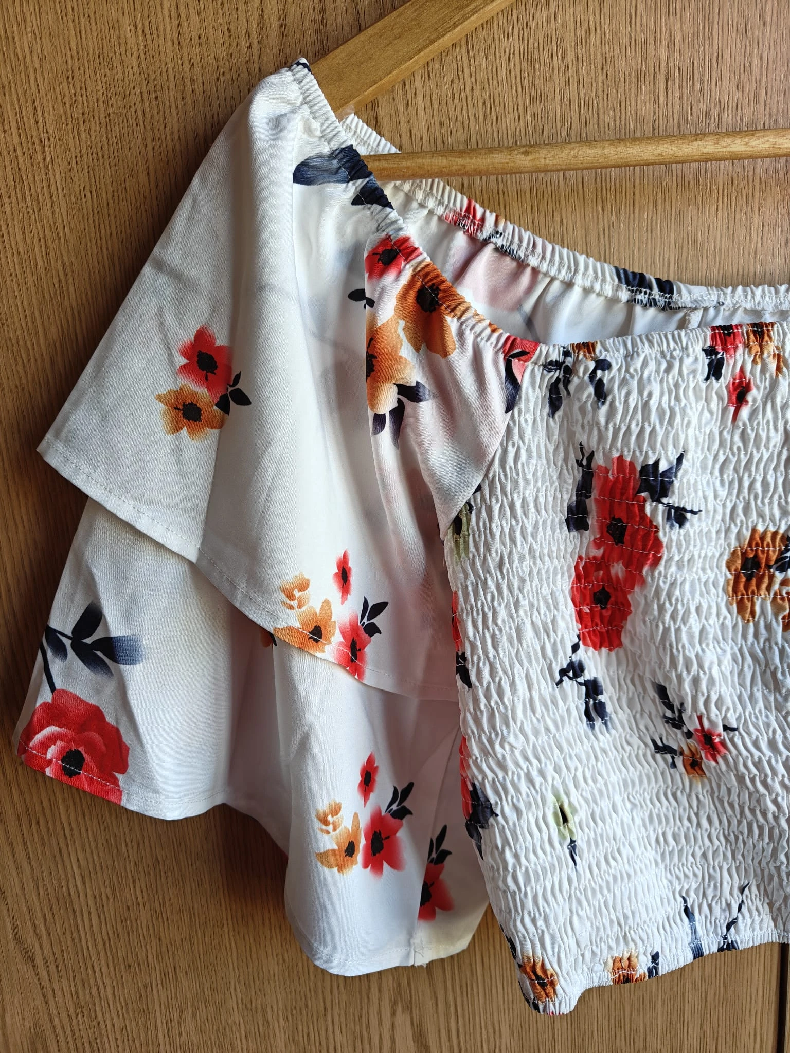 White and red floral blouse – photo 2